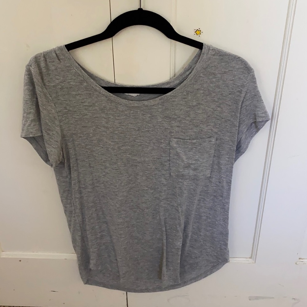Grey t-shirt